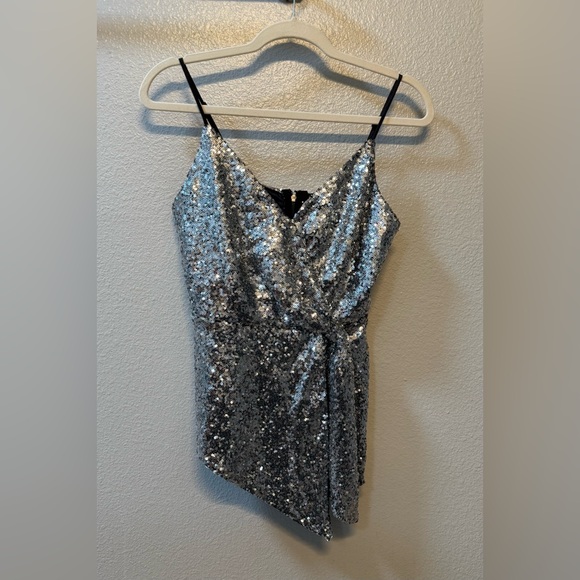 Silver Sequin Top - Picture 2 of 5